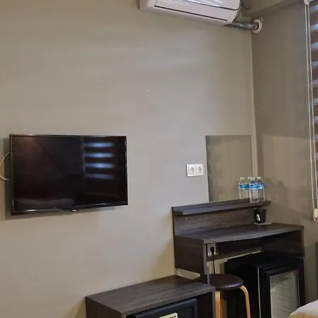 فندق Royal Park Corlu *